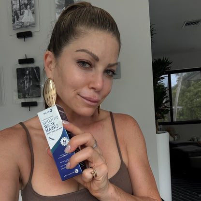 ScarEase™ Smoothing Gel